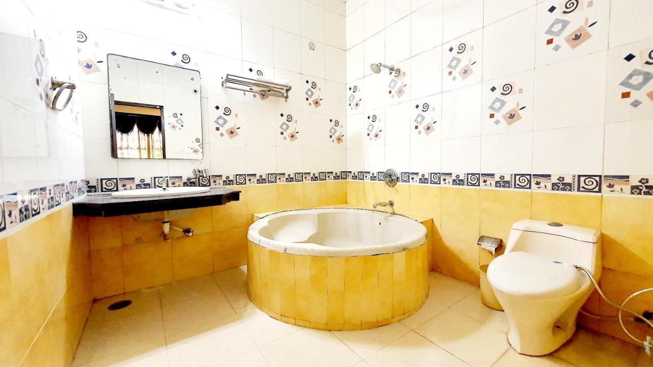 Hotel Amritsar Inn Zewnętrze zdjęcie