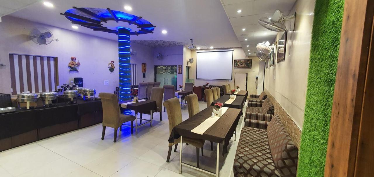 Hotel Amritsar Inn Zewnętrze zdjęcie