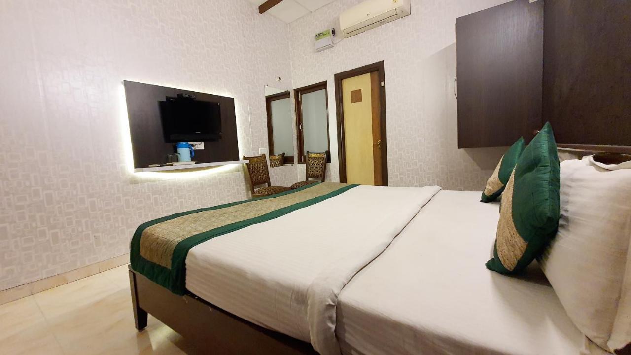 Hotel Amritsar Inn Zewnętrze zdjęcie