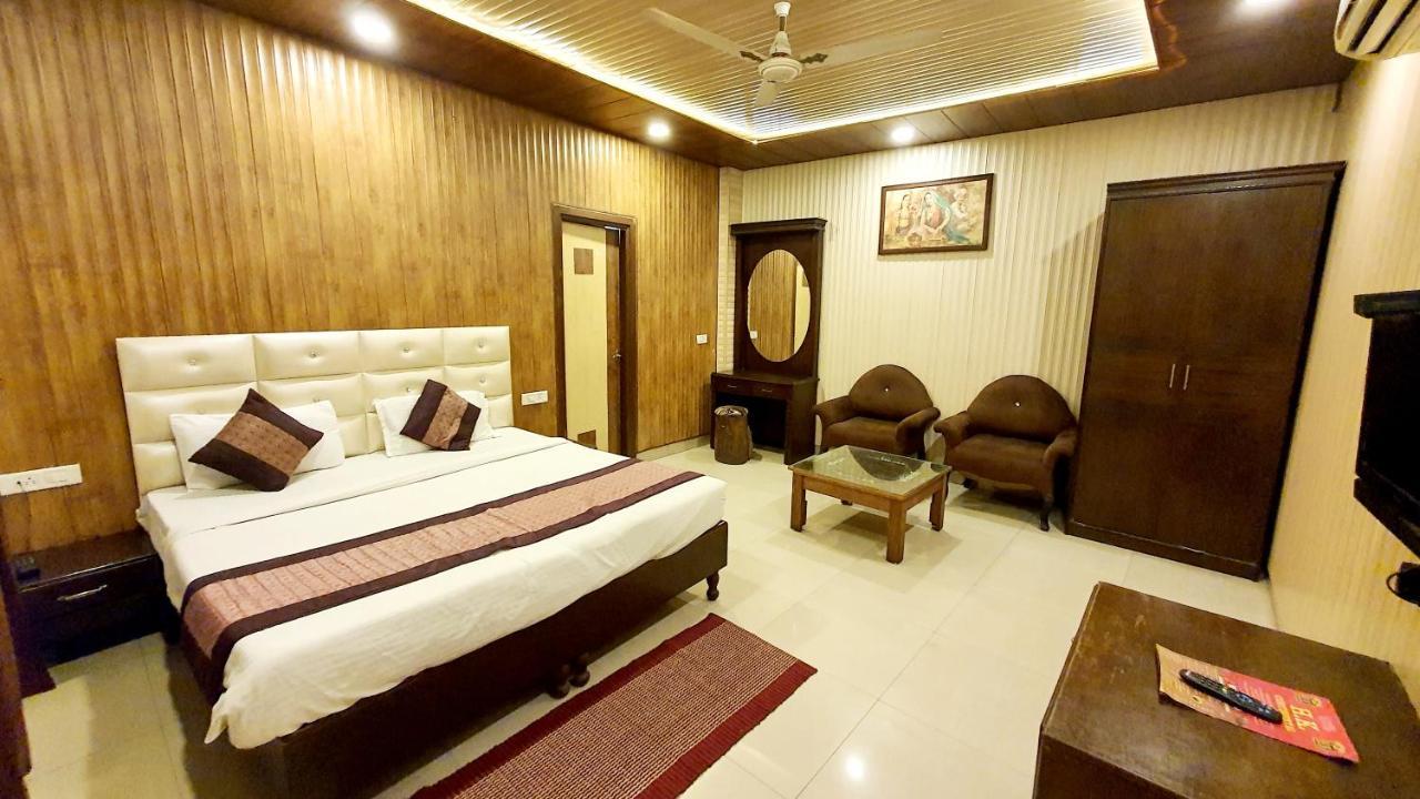 Hotel Amritsar Inn Zewnętrze zdjęcie