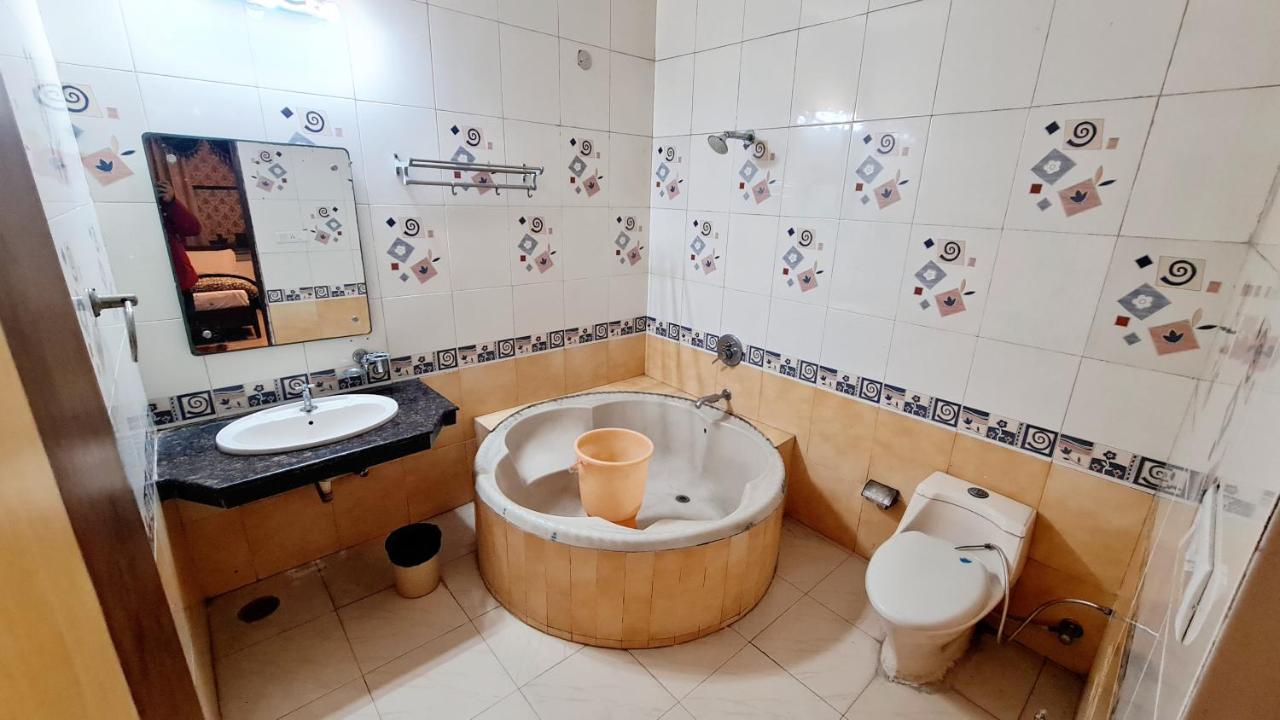 Hotel Amritsar Inn Zewnętrze zdjęcie